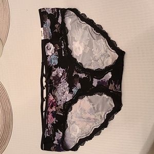 NWT Cacique Hipster Panty